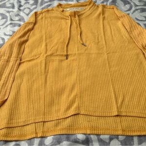 Max Studio Honeycomb Knit Top